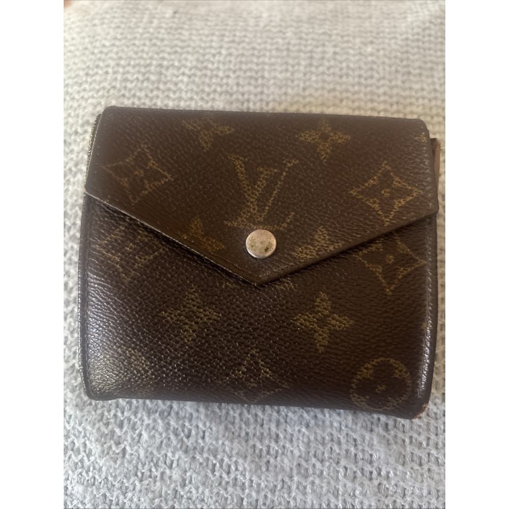 Authentic Vintage Louis Vuitton Monogram Elise Trifold Wallet 1989